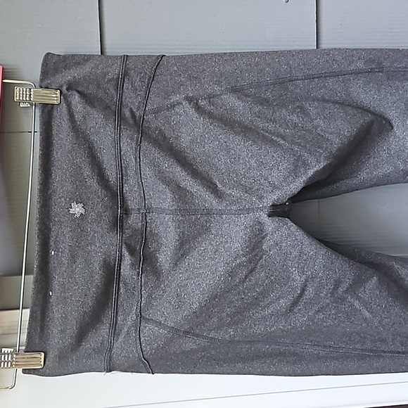 Ladies shape wear leggings Kohls - Picture 4 of 5